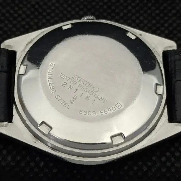 Vintage 1975 Seiko 5 Automatic Mens Silver Watch W/Green Face & Leather Strap - Picture 8 of 8